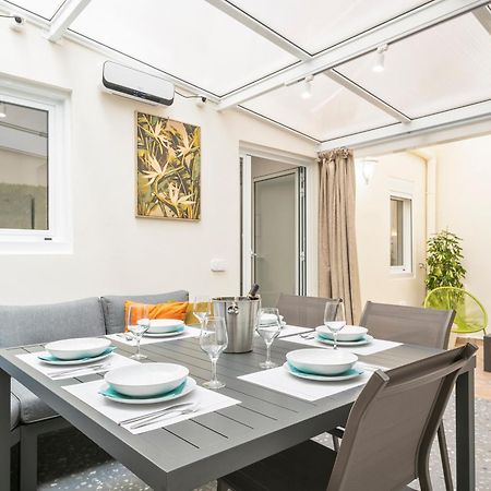 Boutique Plaza Catalonia Suites Cornella Cornellà de Llobregat Extérieur photo
