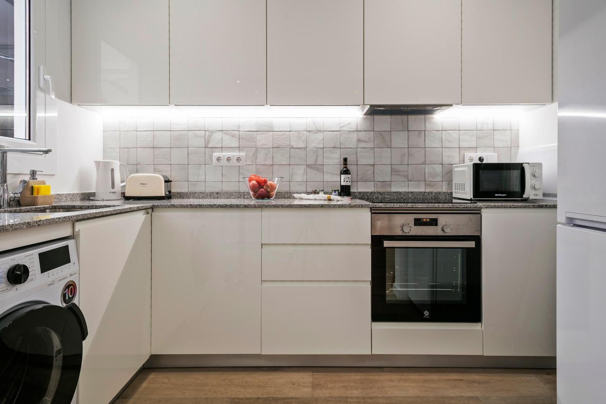 Boutique Plaza Catalonia Suites Cornella Cornellà de Llobregat Extérieur photo
